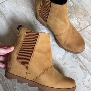 Sorel Wedges
